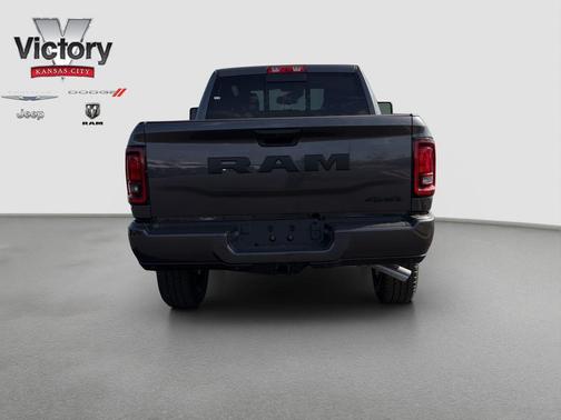 2026 RAM 2500 Black Express Crew Cab 4x4 6'4' Box