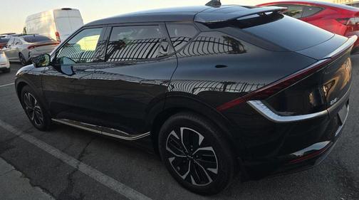 2022 Kia EV6 Wind