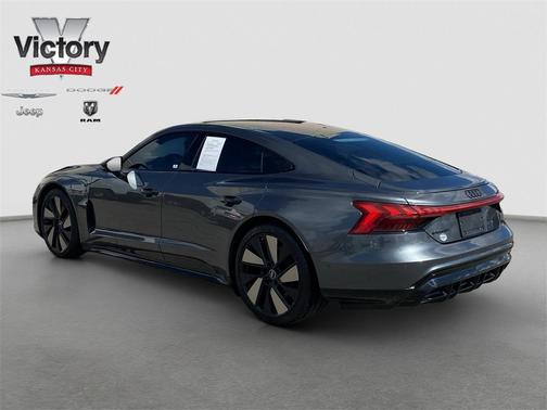 2022 Audi e-tron GT Prestige