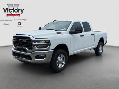 2025 RAM 2500 Tradesman Crew Cab 4x4 6'4' Box