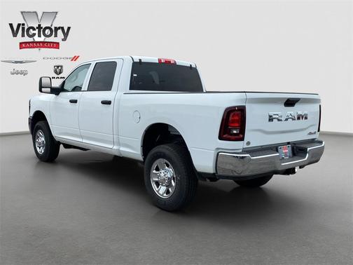 2025 RAM 2500 Tradesman Crew Cab 4x4 6'4' Box