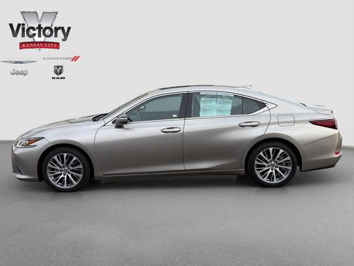 Atomic Silver 2019 Lexus ES 350 Ultra Luxury