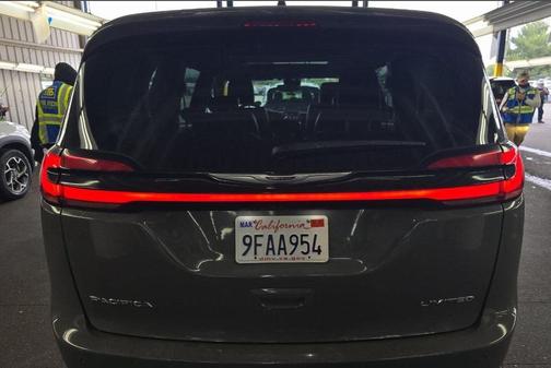 2023 Chrysler Pacifica Limited