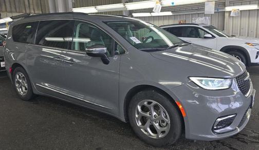 2023 Chrysler Pacifica Limited