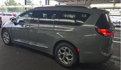 2023 Chrysler Pacifica Limited