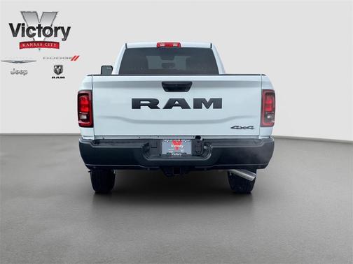 2025 RAM 2500 Tradesman Crew Cab 4x4 8' Box