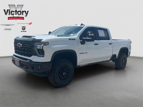 2025 Chevrolet Silverado 2500 4WD Crew Cab Standard Bed ZR2