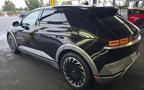 Phantom Black 2022 Hyundai IONIQ 5 Limited