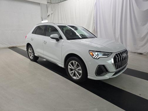 2025 Audi Q3 45 S line Premium Plus