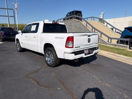 Bright White Clearcoat 2022 RAM 1500 Big Horn/Lone Star