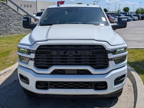 2025 RAM 2500 Big Horn Crew Cab 4x4 6'4' Box