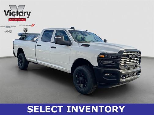 2026 RAM 2500 Tradesman Crew Cab 4x4 8' Box