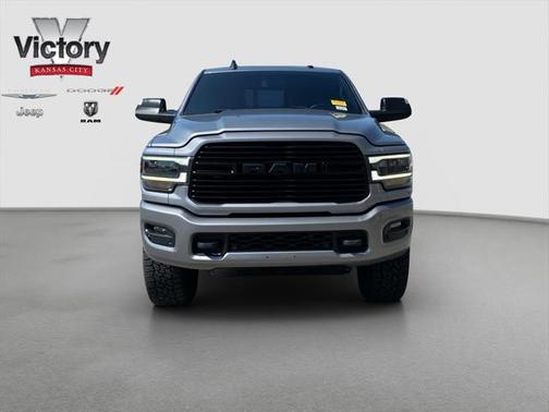 2020 RAM 2500 Laramie Crew Cab 4X4 6'4' Box