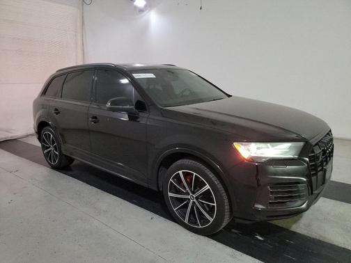 2021 Audi Q7 55 Premium Plus