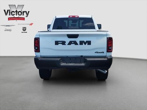 2025 RAM 2500 Tradesman Crew Cab 4x4 6'4' Box