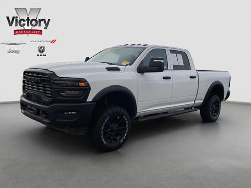 2025 RAM 2500 Tradesman Crew Cab 4x4 6'4' Box