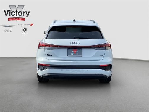 2024 Audi Q4 e-tron Prestige 55 quattro