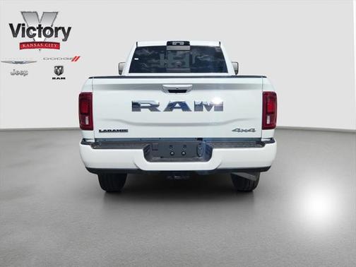 2025 RAM 2500 Laramie Crew Cab 4x4 6'4' Box