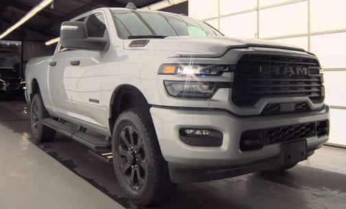 Silver Zynith 2026 RAM 2500 Big Horn Crew Cab 4x4 6'4' Box