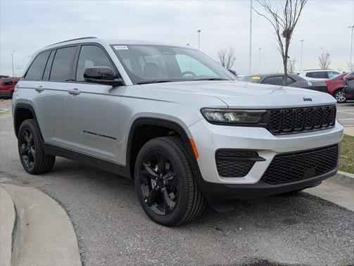 2025 Jeep Grand Cherokee Altitude