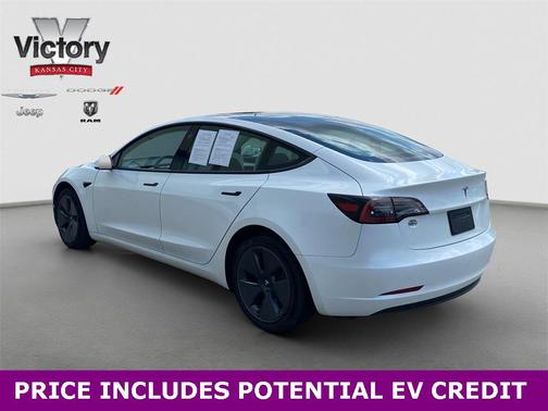 2023 Tesla Model 3 Standard Range
