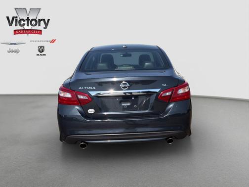 Storm Blue 2018 Nissan Altima 2.5 SL