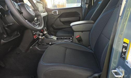 2025 Jeep Wrangler 4xe Rubicon