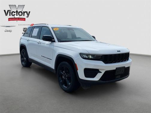 2023 Jeep Grand Cherokee Altitude