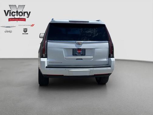 2020 Cadillac Escalade Premium Luxury