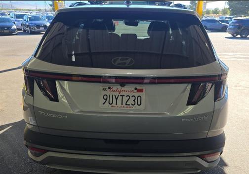 Shimmering Silver 2025 Hyundai TUCSON Hybrid Limited