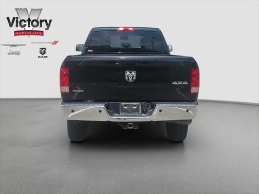 2018 RAM 2500 Tradesman Crew Cab 4x4 6'4' Box