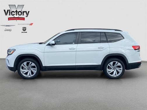 2022 Volkswagen Atlas 2.0T SE w/Technology