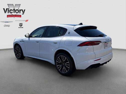 2023 Maserati Grecale Modena