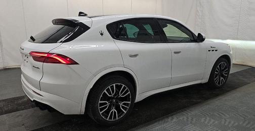 2023 Maserati Grecale Modena