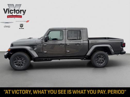 Granite Crystal Metallic Clearcoat 2026 Jeep Gladiator Sport S