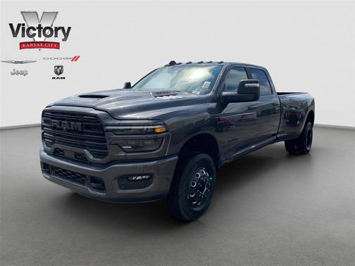 2025 RAM 3500 Laramie Crew Cab 4x4 8' Box