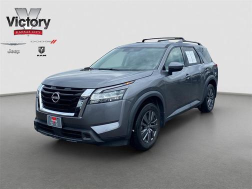 2022 Nissan Pathfinder SV 2WD