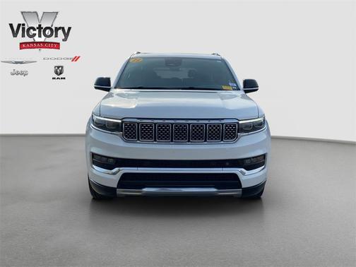 2023 Jeep Grand Wagoneer Series III 4x4