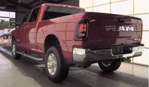Molten Red Pearlcoat 2026 RAM 2500 Big Horn Crew Cab 4x4 6'4' Box