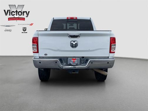 2021 RAM 2500 Tradesman Crew Cab 4x4 6'4' Box