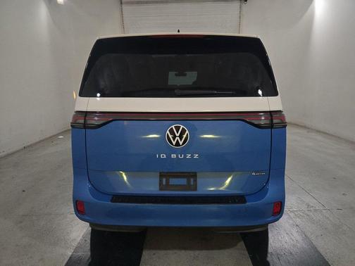 2025 Volkswagen ID. Buzz 1st Edition with 4MOTION