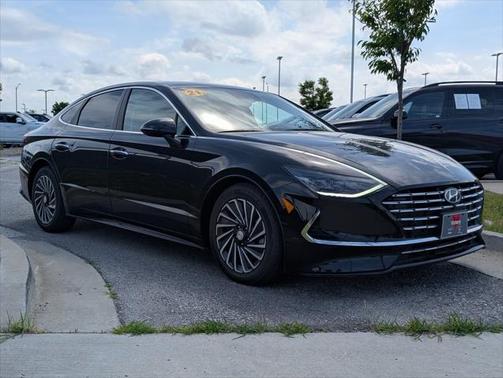 2021 Hyundai SONATA Limited 2.0T
