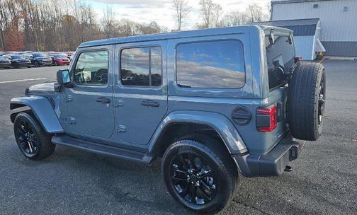 2025 Jeep Wrangler 4xe Sahara