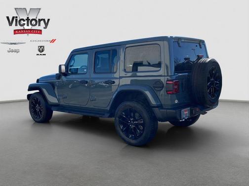 2025 Jeep Wrangler 4xe Sahara
