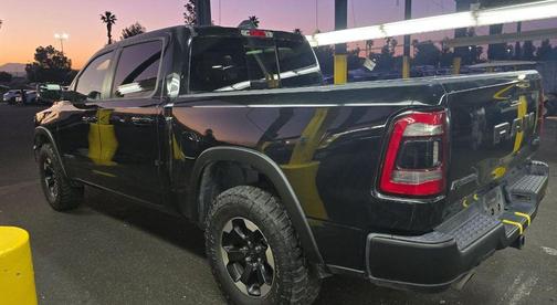 Diamond Black Crystal Pearlcoat 2022 RAM 1500 Rebel