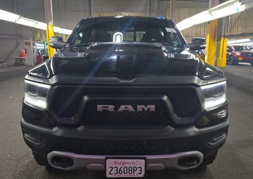 Diamond Black Crystal Pearlcoat 2022 RAM 1500 Rebel