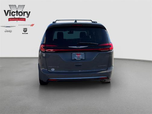 2022 Chrysler Pacifica Limited