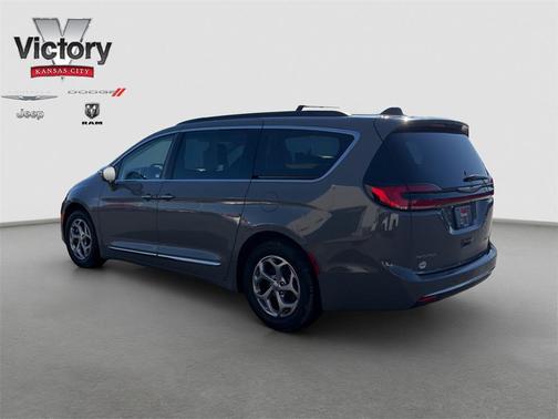 2022 Chrysler Pacifica Limited