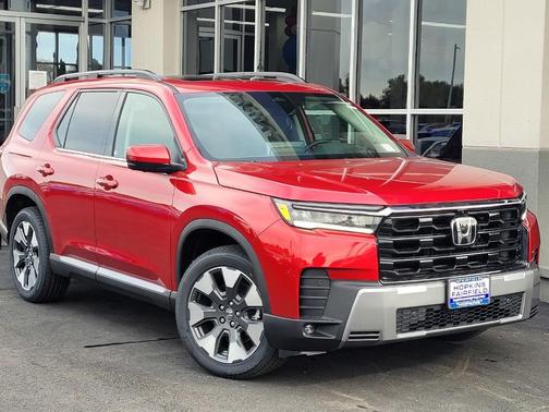 2026 Honda Pilot Touring AWD