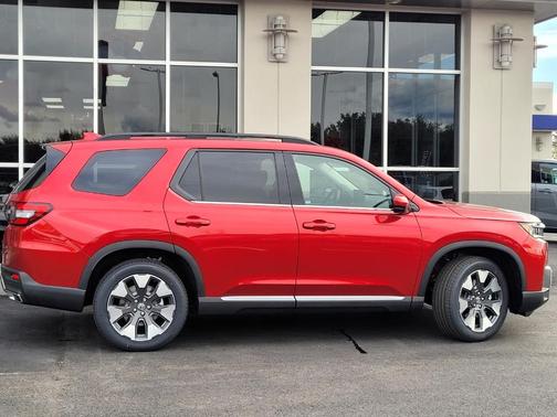 2026 Honda Pilot Touring AWD